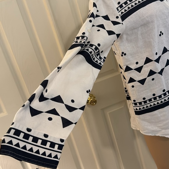 100% Linen J. Crew White Shirt Like New Printed Shirt Size Medium / Large - Picture 3 of 10